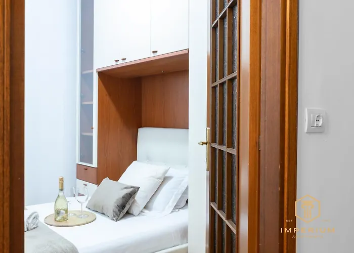 Imperium Merulana House - 2 Steps From Colosseum, 3 Bedrooms, A-c Appartamento *