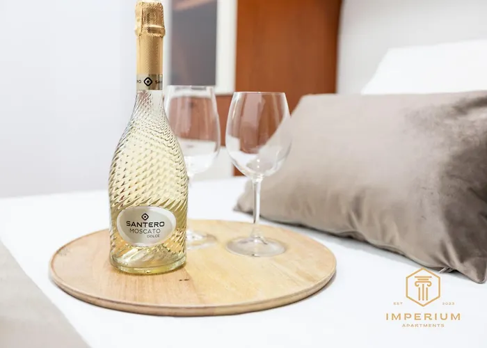 Appartamento Imperium Merulana House - 2 Steps From Colosseum, 3 Bedrooms, A-c