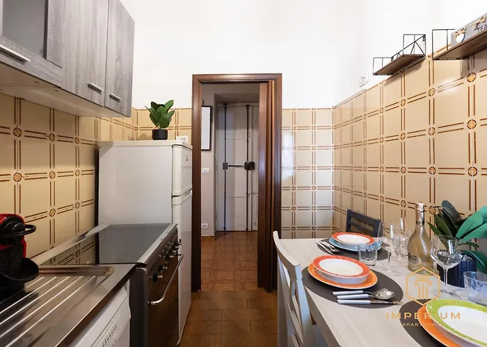 Appartamento Imperium Merulana House - 2 Steps From Colosseum, 3 Bedrooms, A-c *